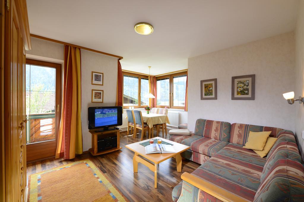 Antares Am See Maurach  Habitación foto