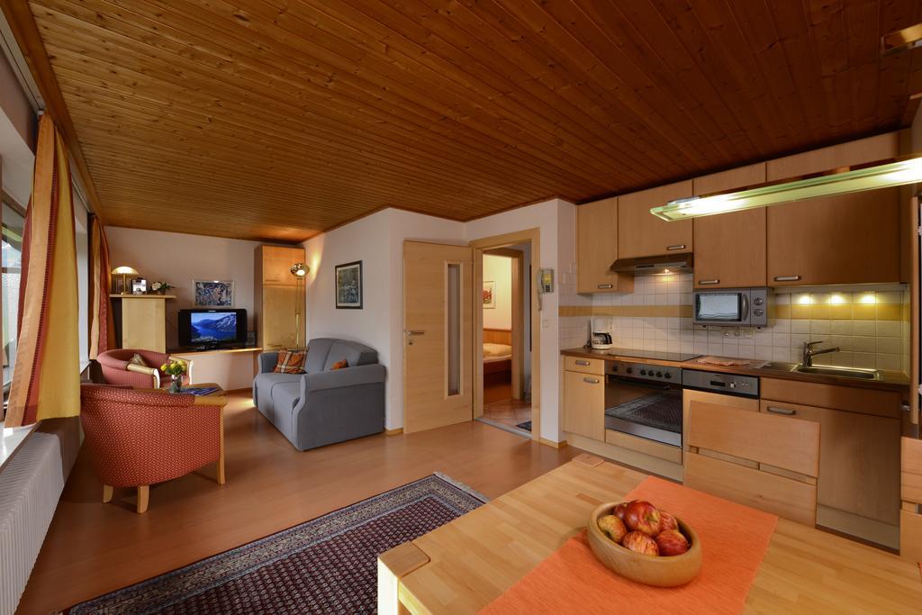 Antares Am See Maurach  Habitación foto